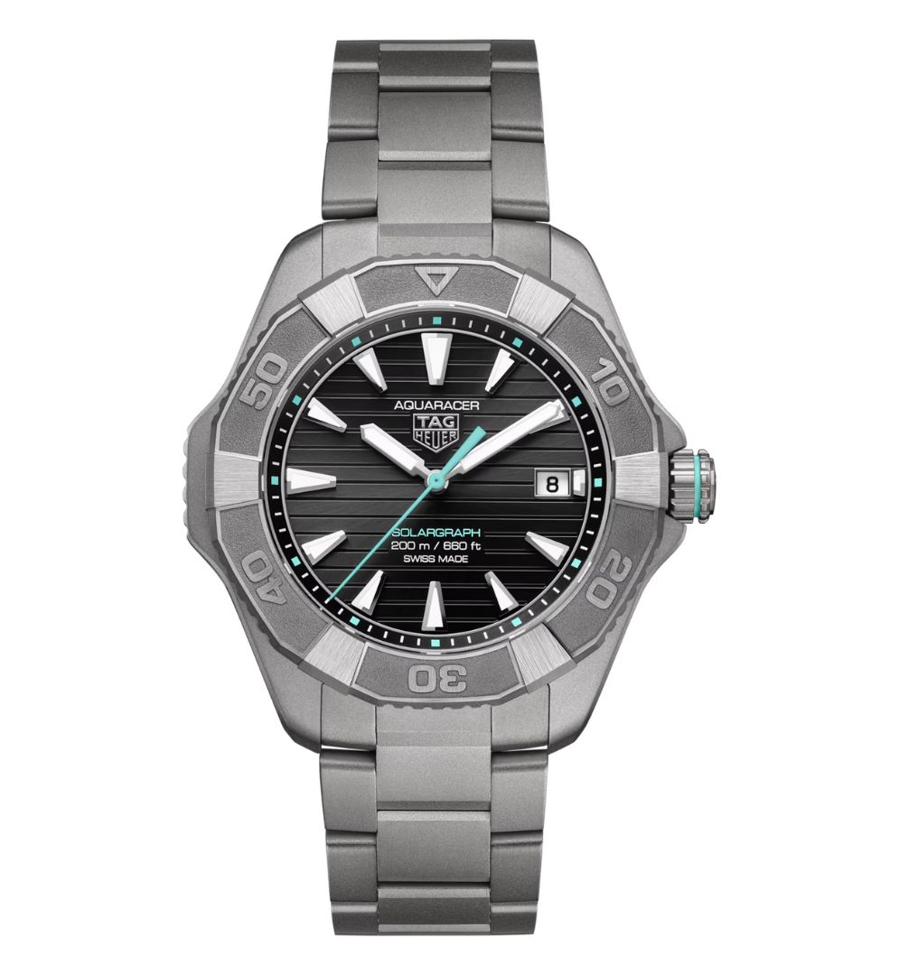 TAG Heuer Aquaracer Professional 200 Solargraph