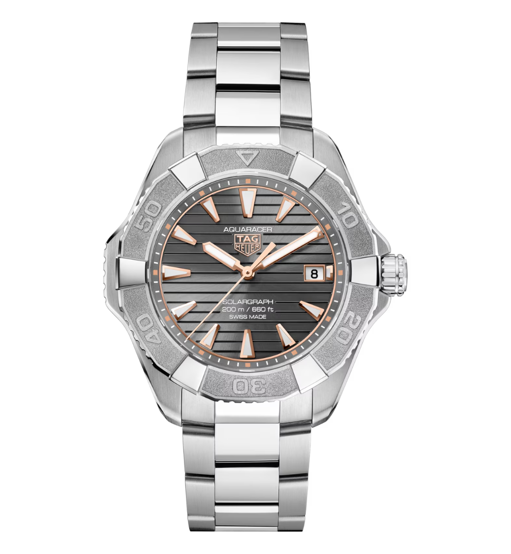 TAG Heuer Aquaracer Professional 200 Solargraph