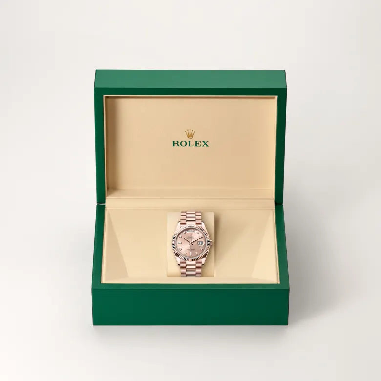 Rolex Day-Date 36 Oyster, 36 mm, ouro Everose M128235-0009 - imagem 2