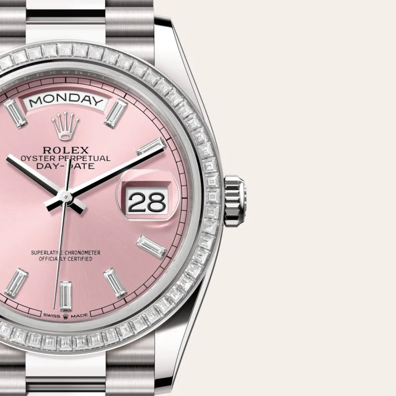 Rolex Day-Date 36 Oyster, 36 mm, ouro branco e diamantes M128399TBR-0029 - imagem 3