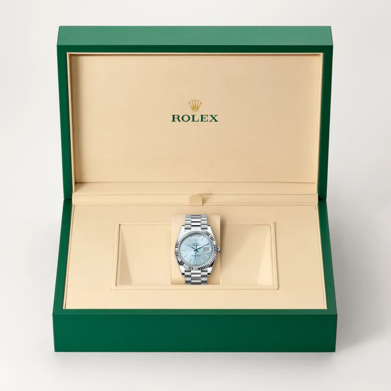 Rolex Day-Date 40 Oyster, 40 mm, platina M228236-0018 - imagem 2