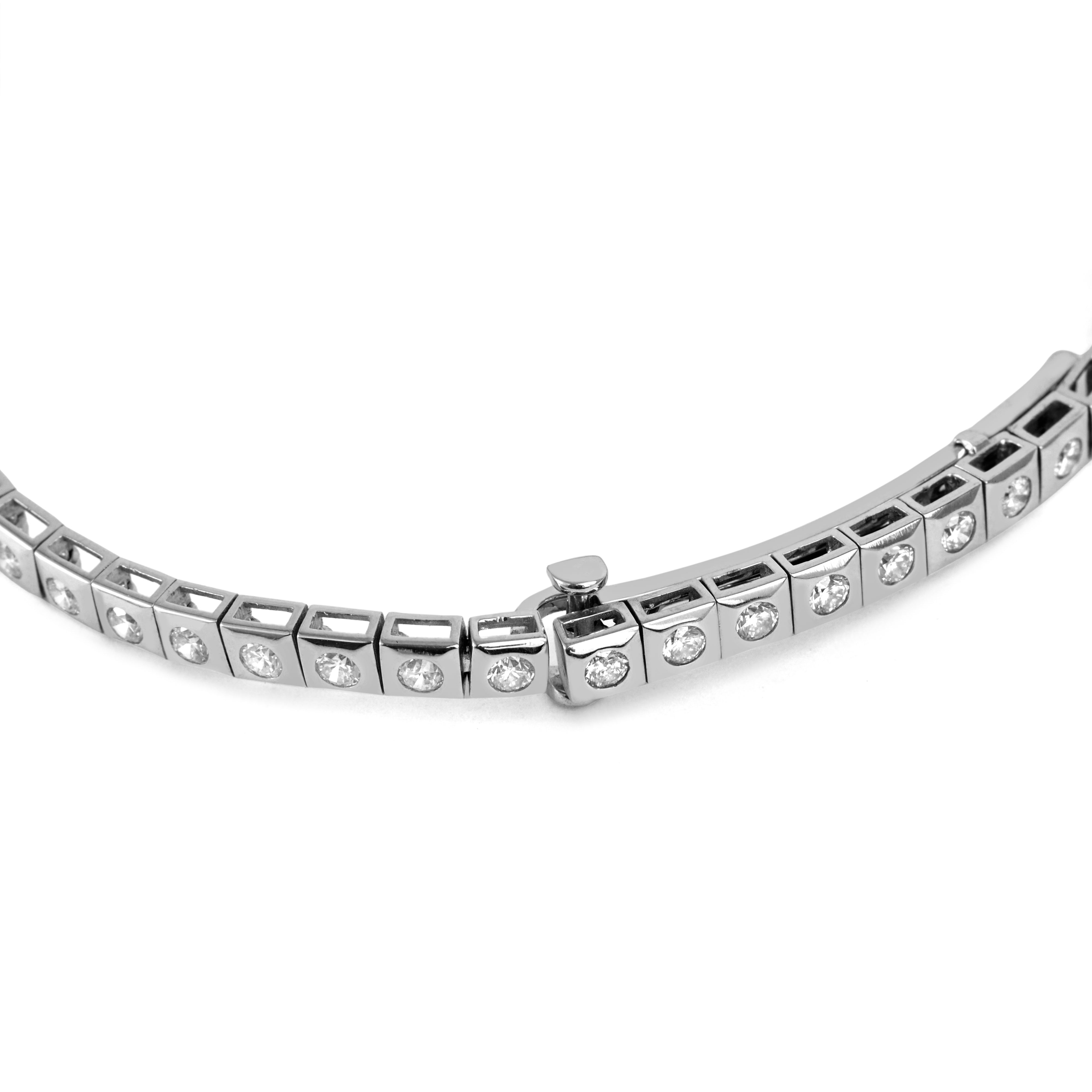 Pulseira Riviera com Diamantes em Caixa Quadrada